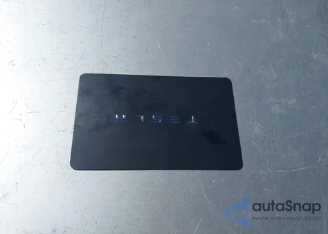 2019 Tesla Model 3 Long Range/Performance z USA, uszkodzony, nr VIN 5YJ3E1EB7KF365598